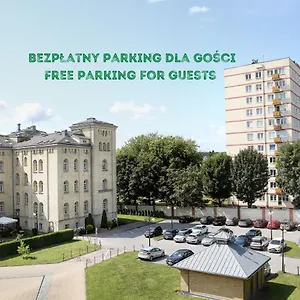 *** Lägenhetshotell Dom Muzyka Polen
