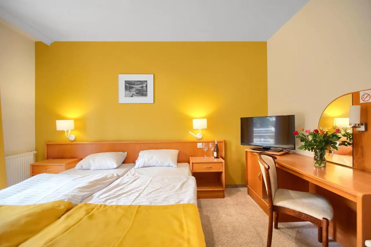 Taaakaryba Hotell Kołobrzeg