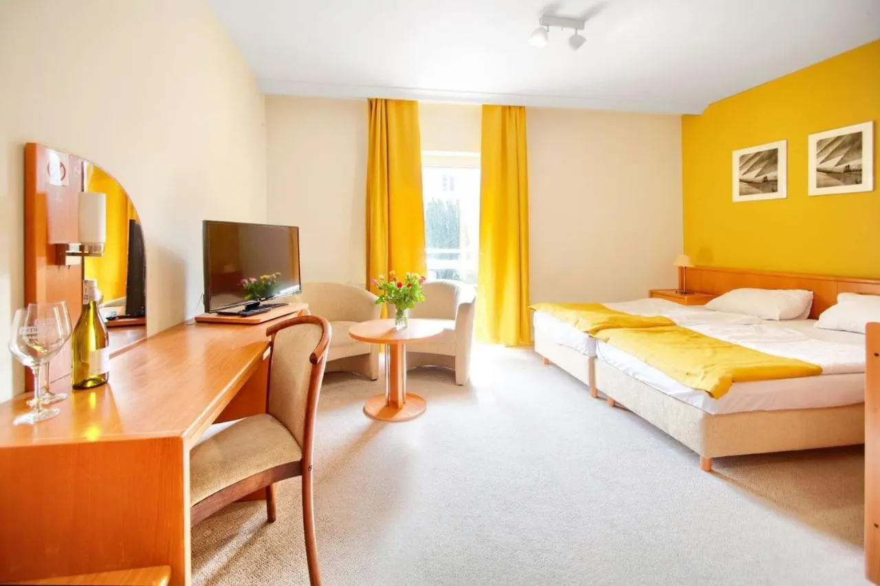 Taaakaryba Hotell Kołobrzeg